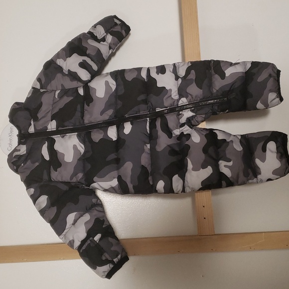Michael Kors Other - Michael Kors Snowsuit Camo Gray Black size 6 to 12 months euc